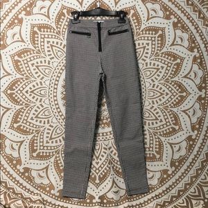 PLAID URBAN OUTFITTER PANTS